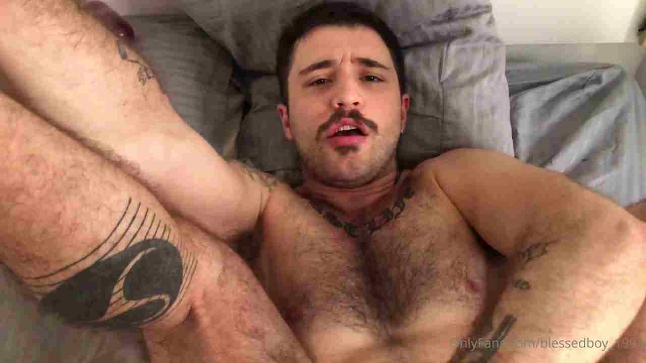 OnlyFans – blessedboy_1993 – Blessed Boy – Foda Bareback com Leitada no Rabão