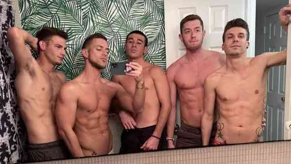 OnlyFans – LetsEatCakeXx – Orgy – Jake Klerin, Johnny Deeper, Jessie Gray – FULL