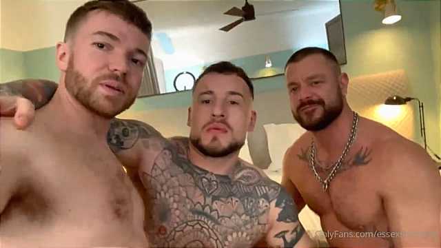 OnlyFans – Scott Wild, Gabriel Cross & DannyBoy