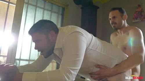 XVideosRed – Magic Javi Bottoming