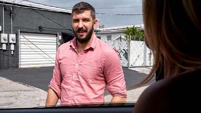 BaitBus – Pencil Pusher gets fooled – Jake Apton & Aaron Perez