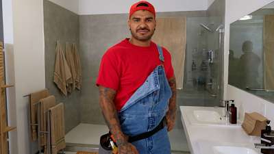 GuySelector – Plumber Is Ready To Please – HellooJose & Scott DeMarco